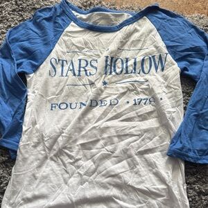 S Gilmore Girls Stars Hollow Blue and White Tee